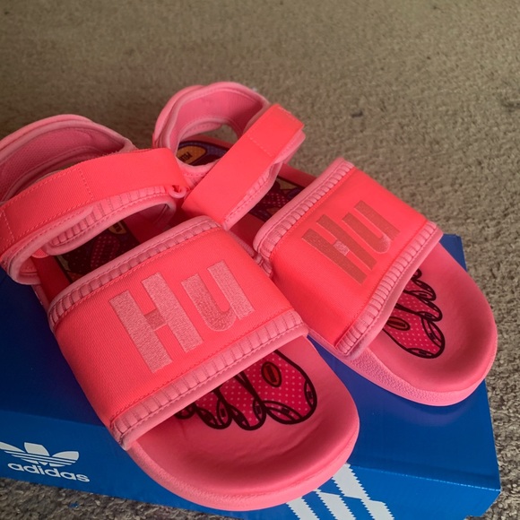 Adidas x Pharrell Adilette 2.0 - Picture 2 of 3